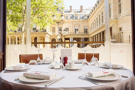 review brasserie du louvre bocuse paris restaurant with traditional lyonnaise cuisine