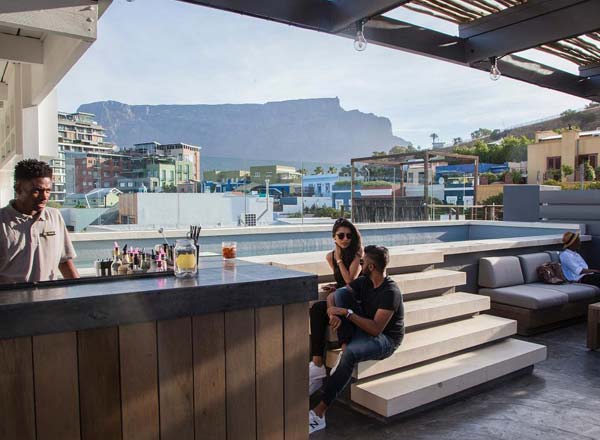 What to wear to Sky Bar at The Grey Hotel (Cape Town)? Women & Men ...